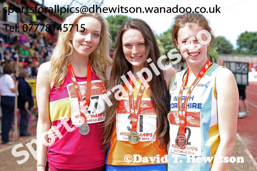 Senior girls high jump, English Schools Track and Field. Photo: David T. Hewitson/Sports for All Pics